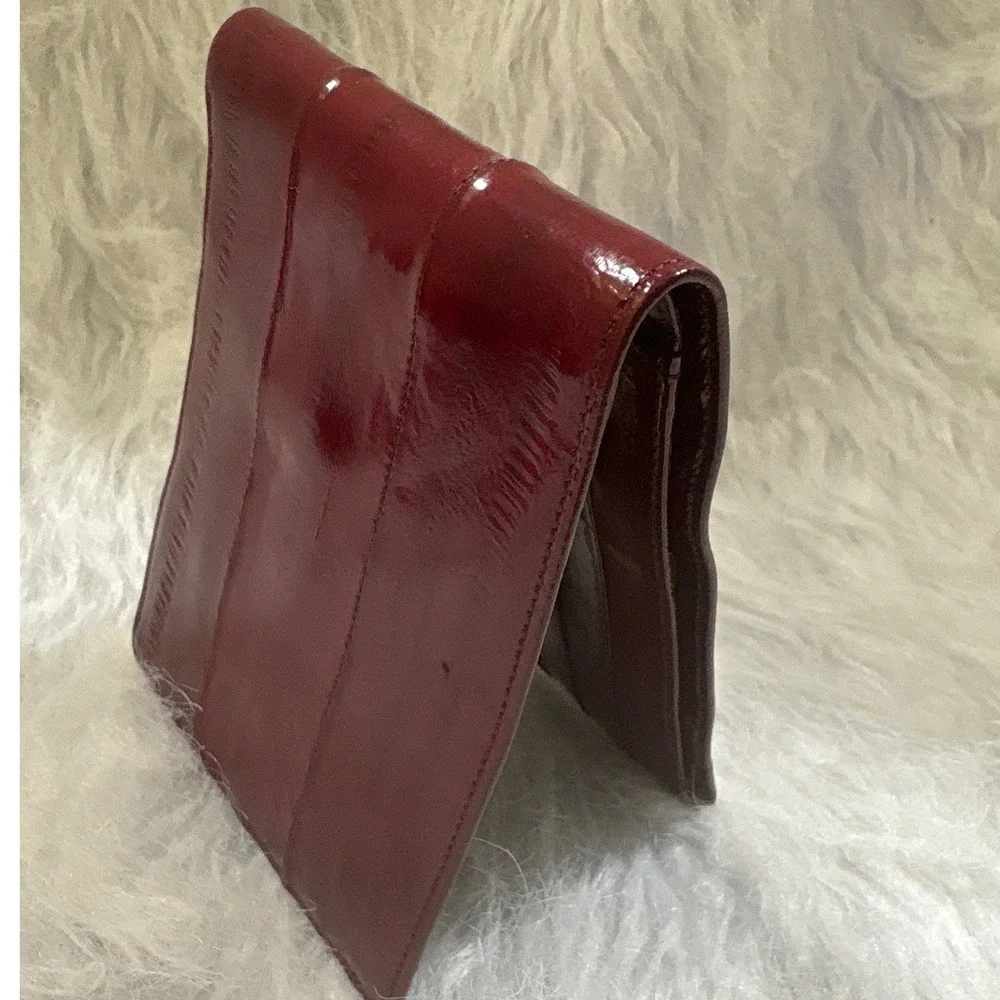 Vintage Genuine Eel‎ Skin Bifold Wallet Burgundy Red Exotic Leather Glossy Slim